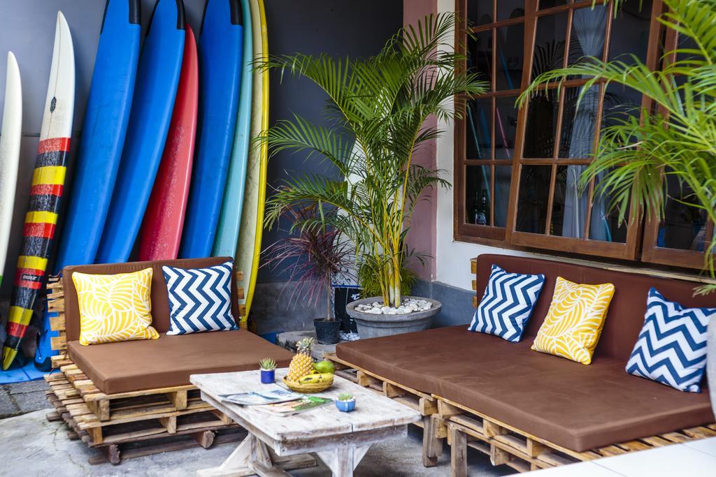 Hotel Surfers House Kuta Lombok Zewnętrze zdjęcie