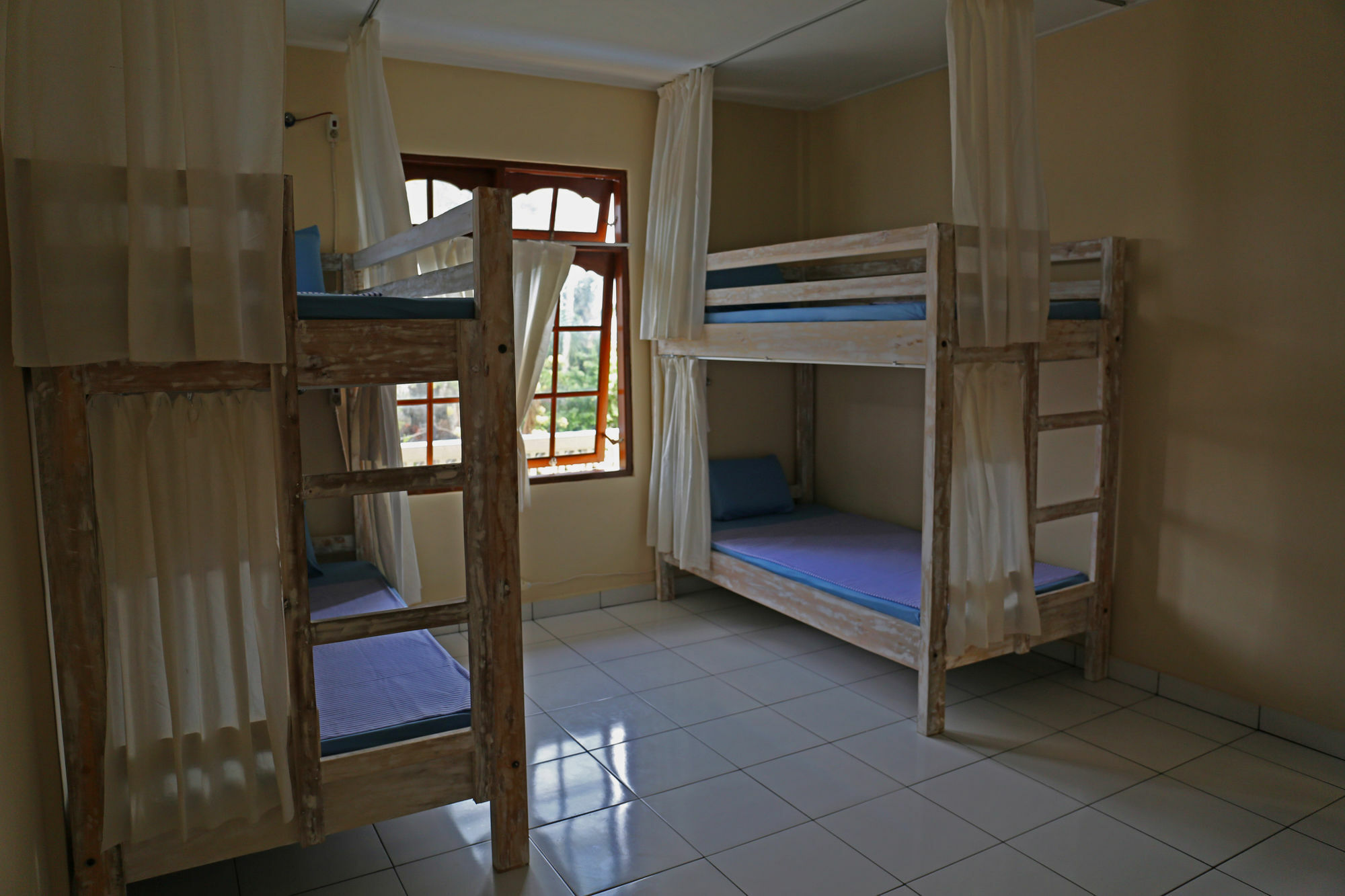 Hotel Surfers House Kuta Lombok Zewnętrze zdjęcie